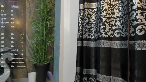 LIAM KLEIN online show from January 18, 11:11 am