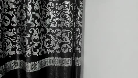 LIAM KLEIN online show from December 14, 11:07 am