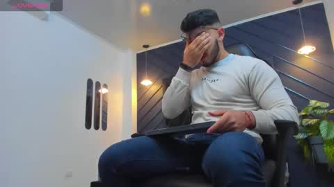 LIAM KLEIN online show from October 16, 11:29 am