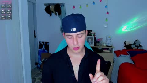 liam online show from January 21, 4:33 am