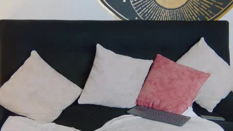 Liam online show from February 19, 9:44 pm