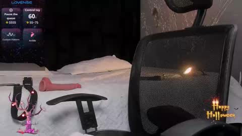 LiamDeep online show from October 17, 12:36 am