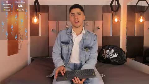 Liam online show from December 20, 12:56 pm