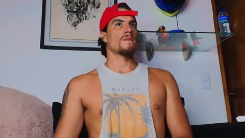 Lian Oconner online show from March 4, 2:40 am