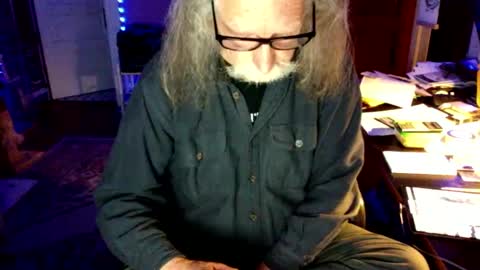 LickYourYoni online show from September 12, 4:23 am