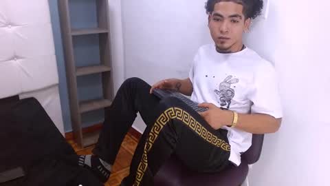 Lihan online show from February 15, 9:16 am