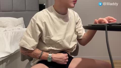 Addy online show from September 27, 8:17 pm