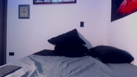  ONLYFANS   online show from September 21, 4:23 am