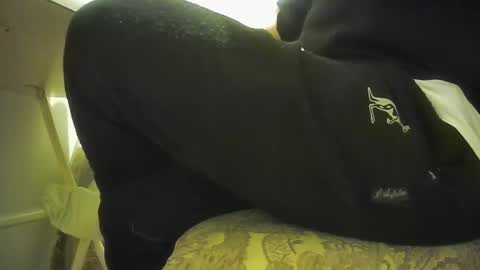 lily lovelyman online show from December 19, 9:17 pm