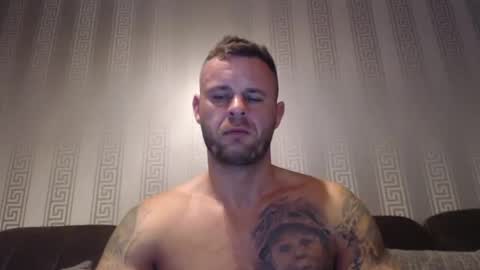 linolove030 online show from February 5, 5:41 am