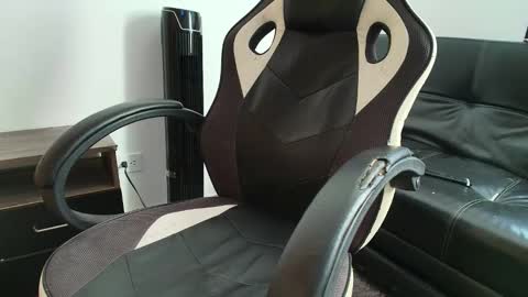 Lior Vante online show from March 14, 2:35 pm