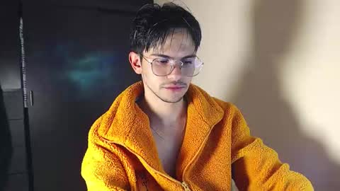 Daniel online show from November 19, 3:06 am