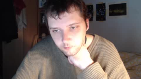 littlealien7 online show from September 14, 4:47 am