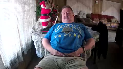 Snapshot of littled83057 chatting on December 23, 7:41 pm Littled83057 online show from December 23, 7:41 pm