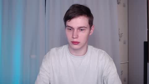 Snapshot of littlesadcabbage chatting on December 30, 2:09 am Sonnenschein online show from December 30, 2:09 am