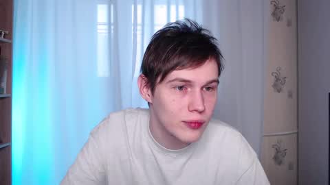 Snapshot of littlesadcabbage chatting on February 9, 8:54 am Sonnenschein online show from February 9, 8:54 am