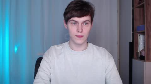 Snapshot of littlesadcabbage chatting on December 21, 1:53 pm Sonnenschein online show from December 21, 1:53 pm