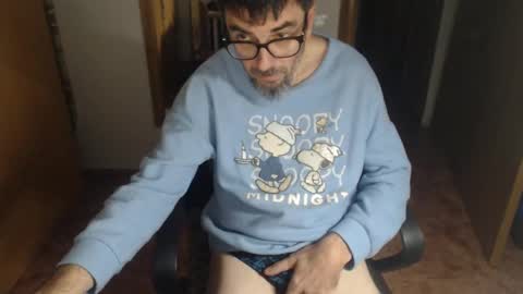 lobosolitario73 online show from November 18, 12:25 am