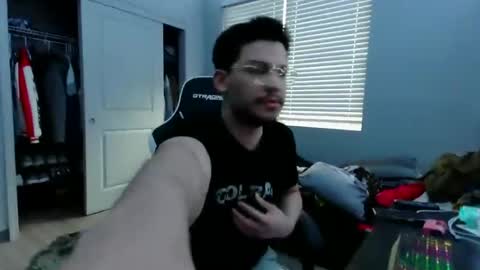 Logan suite22 online show from March 24, 1:44 am