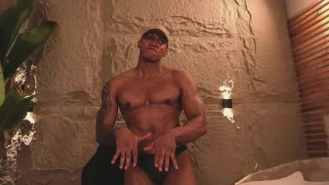 logan_varela online show from March 7, 11:16 pm