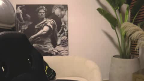 logan_varela online show from February 16, 4:42 pm