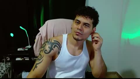 Loganandrwz online show from March 20, 11:41 pm