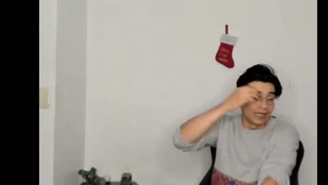 Logan online show from December 5, 8:11 am