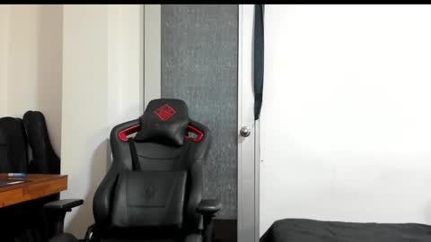 Logan online show from September 17, 7:53 am