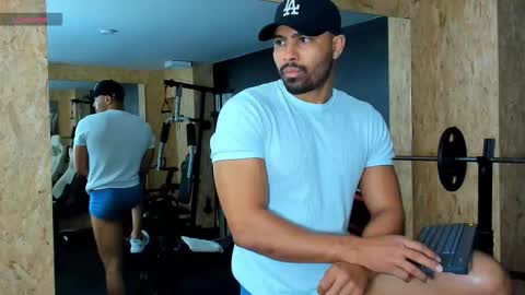 U can call me Logan online show from January 15, 3:47 pm