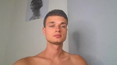 london_tomy online show from April 6, 2:30 am