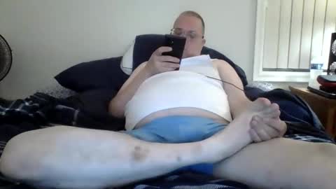 Lonely Man online show from May 29, 5:06 am
