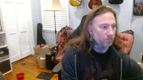 longhair online show from October 14, 3:19 pm