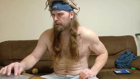 longhairedfreak1921 online show from November 22, 6:07 pm