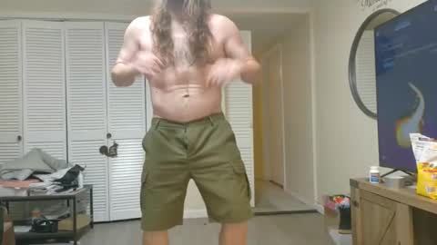 Snapshot of longhairedfreak1921 chatting on September 28, 7:23 pm longhairedfreak1921 online show from September 28, 7:23 pm