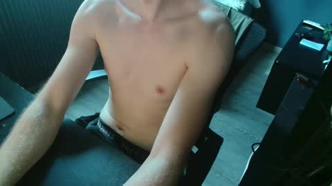 Loofy Art online show from September 27, 12:36 pm