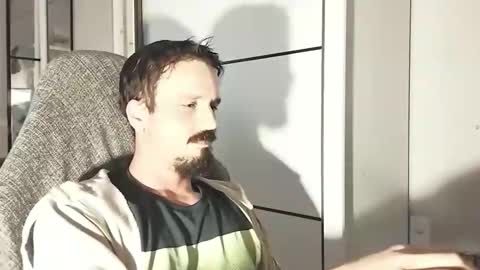 Lucas online show from December 17, 5:30 pm