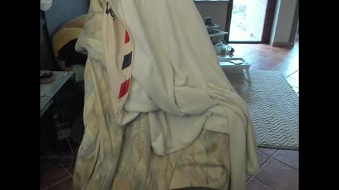 loomie online show from February 1, 1:09 pm