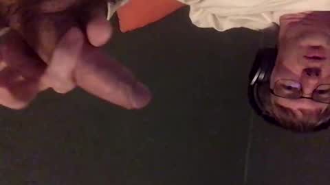 loomie online show from October 23, 8:23 pm