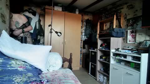 Jolasalope online show from March 3, 10:01 am