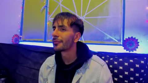 Apolo online show from January 8, 2:00 pm