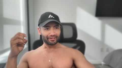 Cale online show from February 23, 4:08 pm