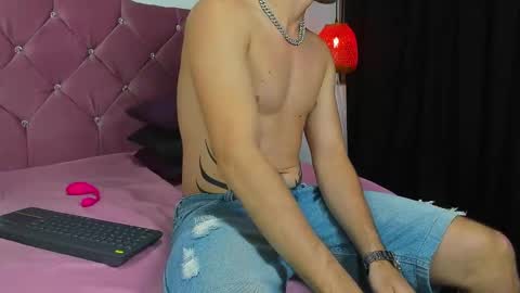 OF louis bcasta1 online show from February 15, 11:06 am