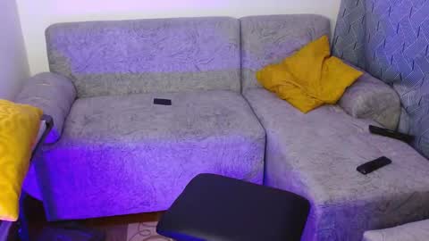 Louis Valdz online show from January 18, 9:34 pm