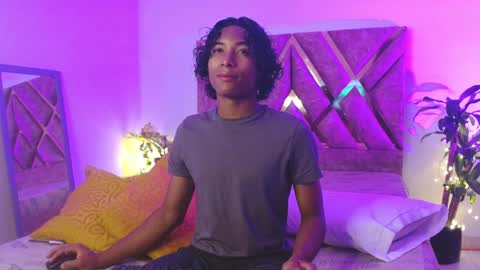 Louis Valdz online show from January 14, 12:24 pm