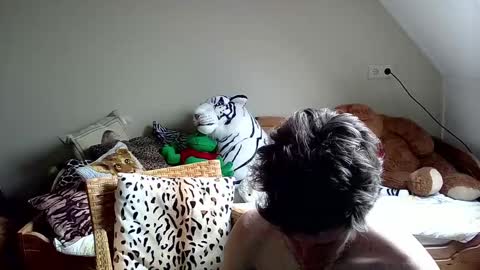 Snapshot of love_bert chatting on February 13, 3:03 pm Love bert online show from February 13, 3:03 pm