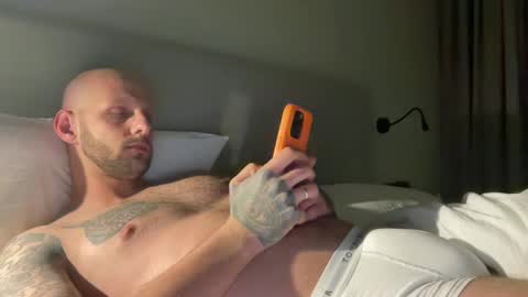 love_kinky_fetishes online show from April 6, 8:20 pm