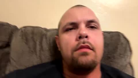 lovecurve_ online show from September 25, 2:38 pm