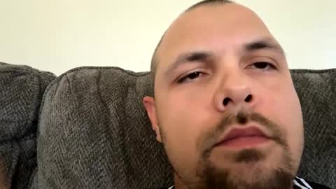 lovecurve_ online show from October 3, 7:41 pm