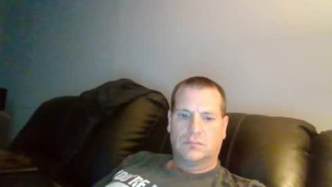 Snapshot of lovetocum37 chatting on December 16, 5:43 pm lovetocum37 online show from December 16, 5:43 pm