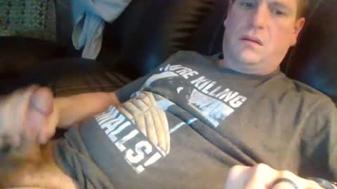 Snapshot of lovetocum37 chatting on March 5, 4:24 am lovetocum37 online show from March 5, 4:24 am